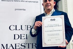 PREMIATO A FIRENZE DOMENICO AURIEMMA COME “MAESTRO OTTICO